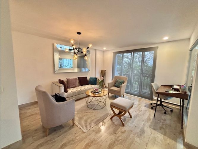 Apartamento de 2 alcobas en venta en Arboledas, Cali, 165 m² · foto 2 de 24
