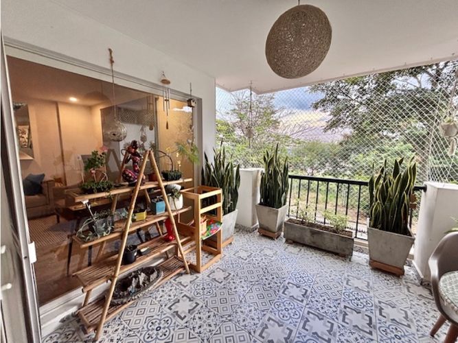 Apartamento de 2 alcobas en venta en Arboledas, Cali, 165 m² · foto 10 de 24