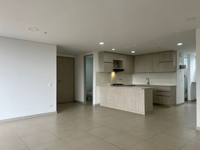 Apartamento de 3 alcobas en arriendo en Escobero, Envigado, 120 m² · foto 9 de 21