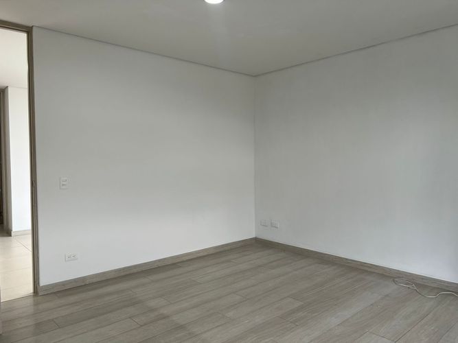 Apartamento de 3 alcobas en arriendo en Escobero, Envigado, 120 m² · foto 12 de 21
