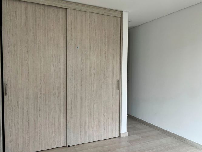 Apartamento de 3 alcobas en arriendo en Escobero, Envigado, 120 m² · foto 14 de 21