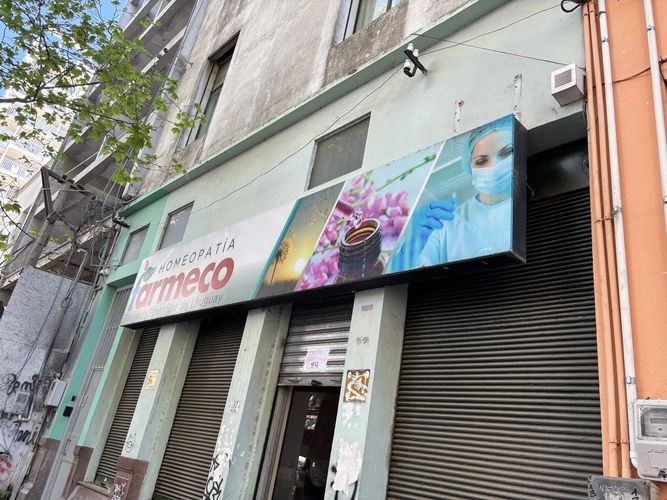 Alquiler Local Comercial de 200 m² + Casa con Patio verde al fondo en pleno Cordón · Foto 6