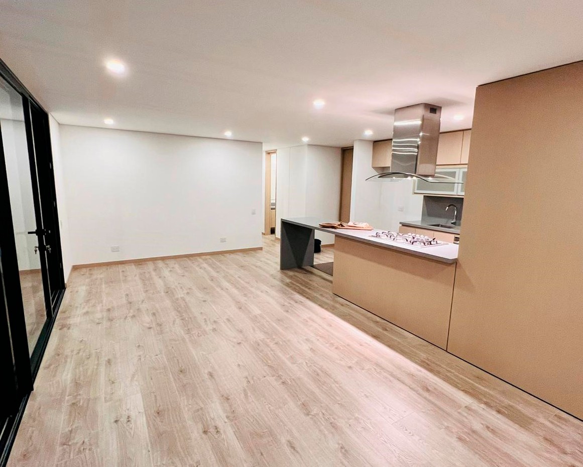 Apartamento en arriendo en El Poblado, Medellín · foto 8 de 17
