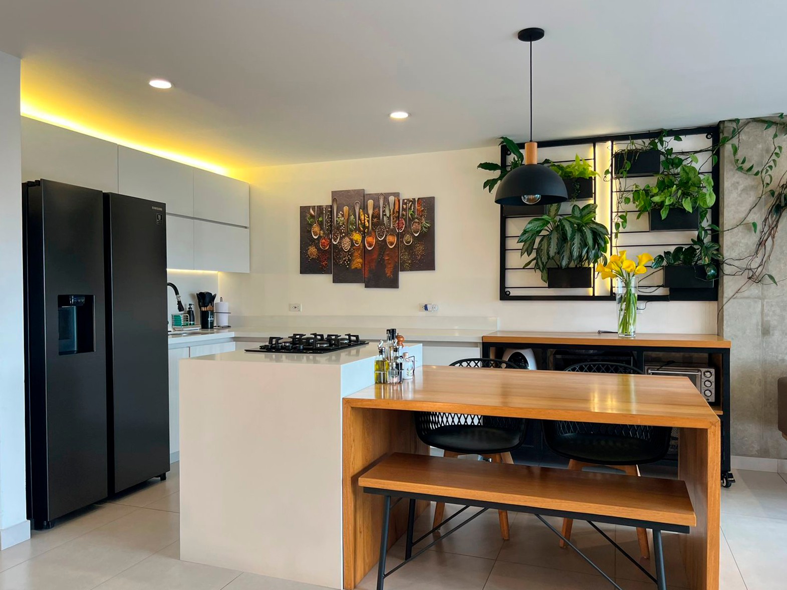 Apartamento en arriendo en Cumbres, Envigado · foto 4 de 17