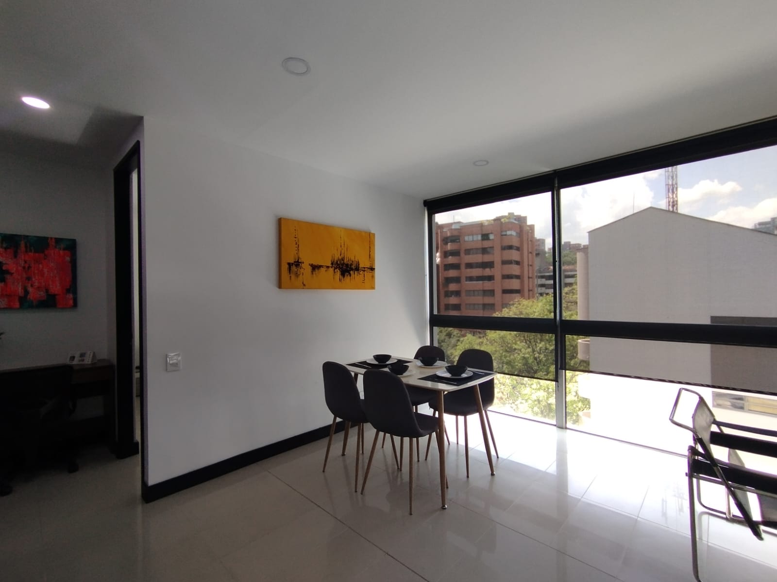 Apartamento en arriendo en El Poblado, Medellín · foto 2 de 10