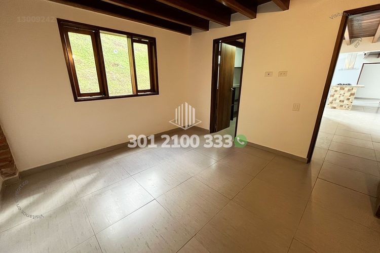 Casa de 4 alcobas en arriendo en La Mina, Envigado, 380 m² · foto 13 de 24