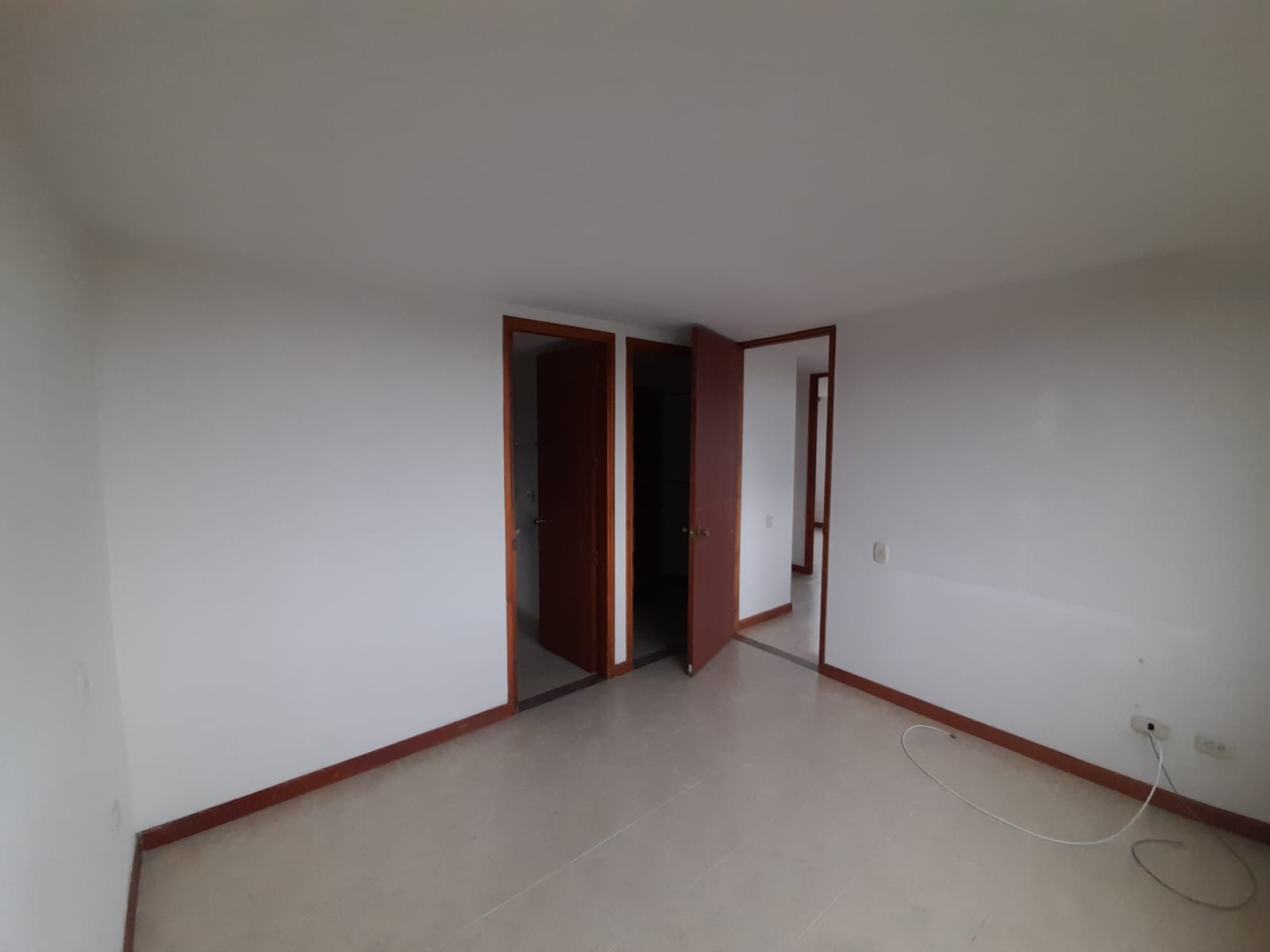 Apartamento en venta en Avenida Santander, Manizales · foto 2 de 14