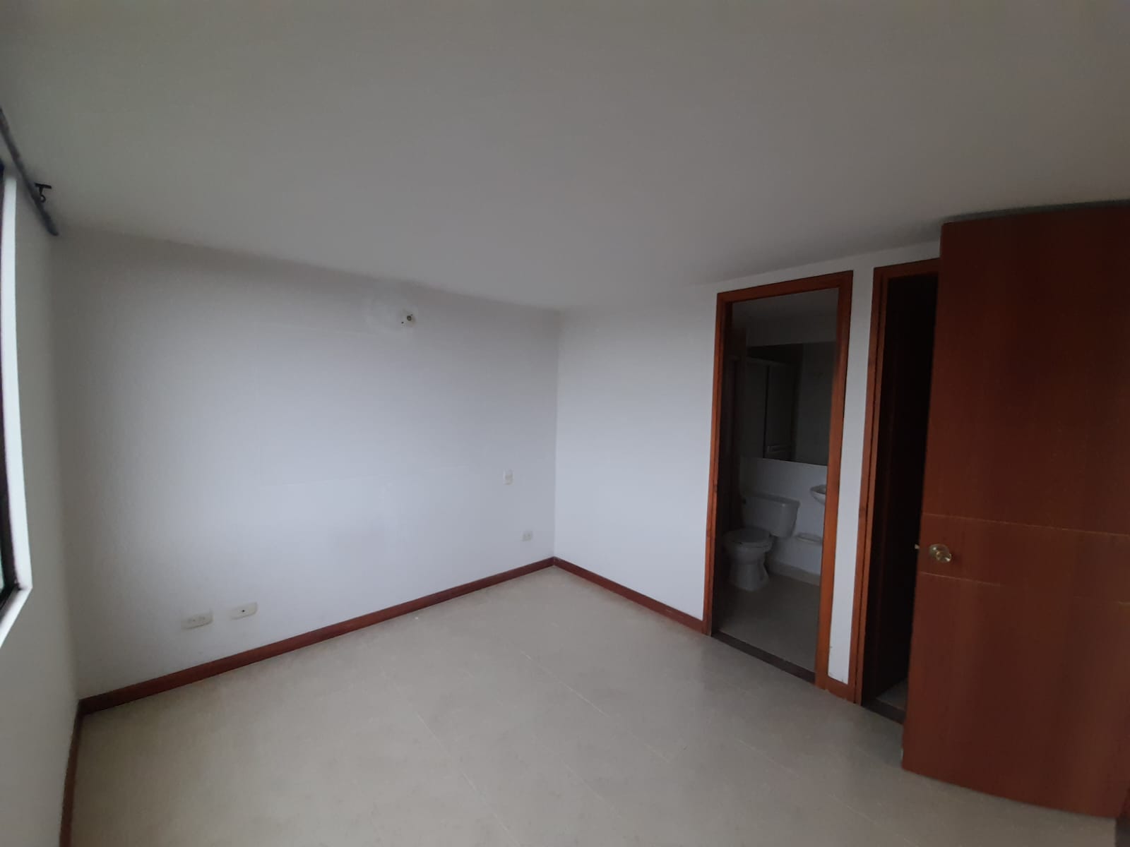 Apartamento en venta en Avenida Santander, Manizales · foto 3 de 14