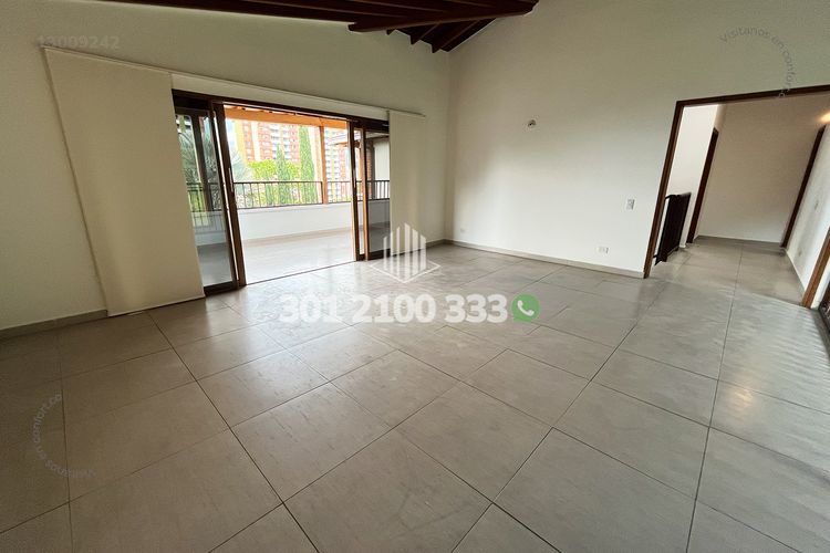 Casa de 4 alcobas en arriendo en La Mina, Envigado, 380 m² · foto 19 de 24