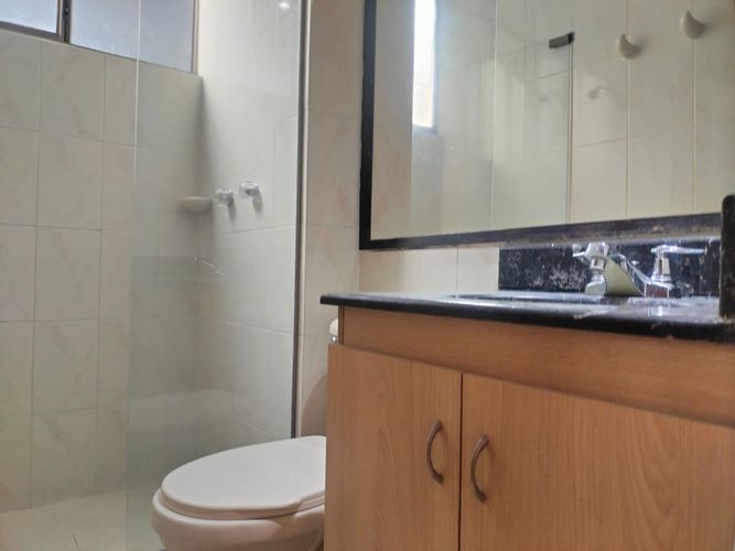 Apartamento de 4 alcobas en arriendo en El Poblado, Medellín, 75 m² · foto 15 de 15