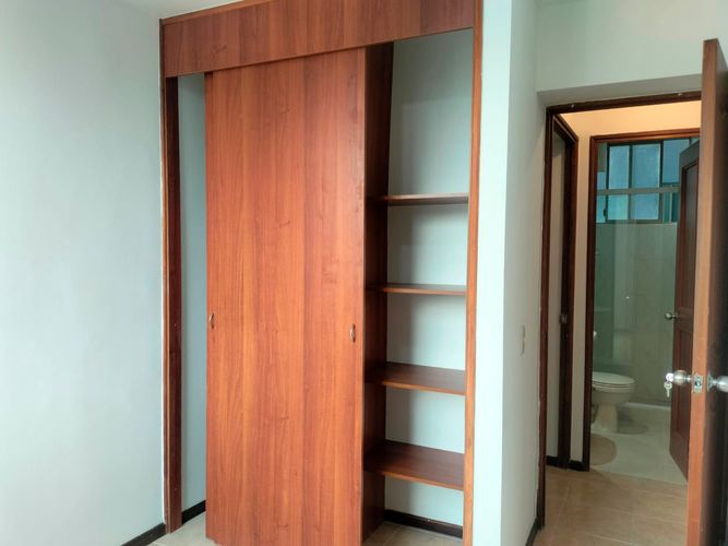 Apartamento de 4 alcobas en arriendo en El Poblado, Medellín, 75 m² · foto 9 de 15