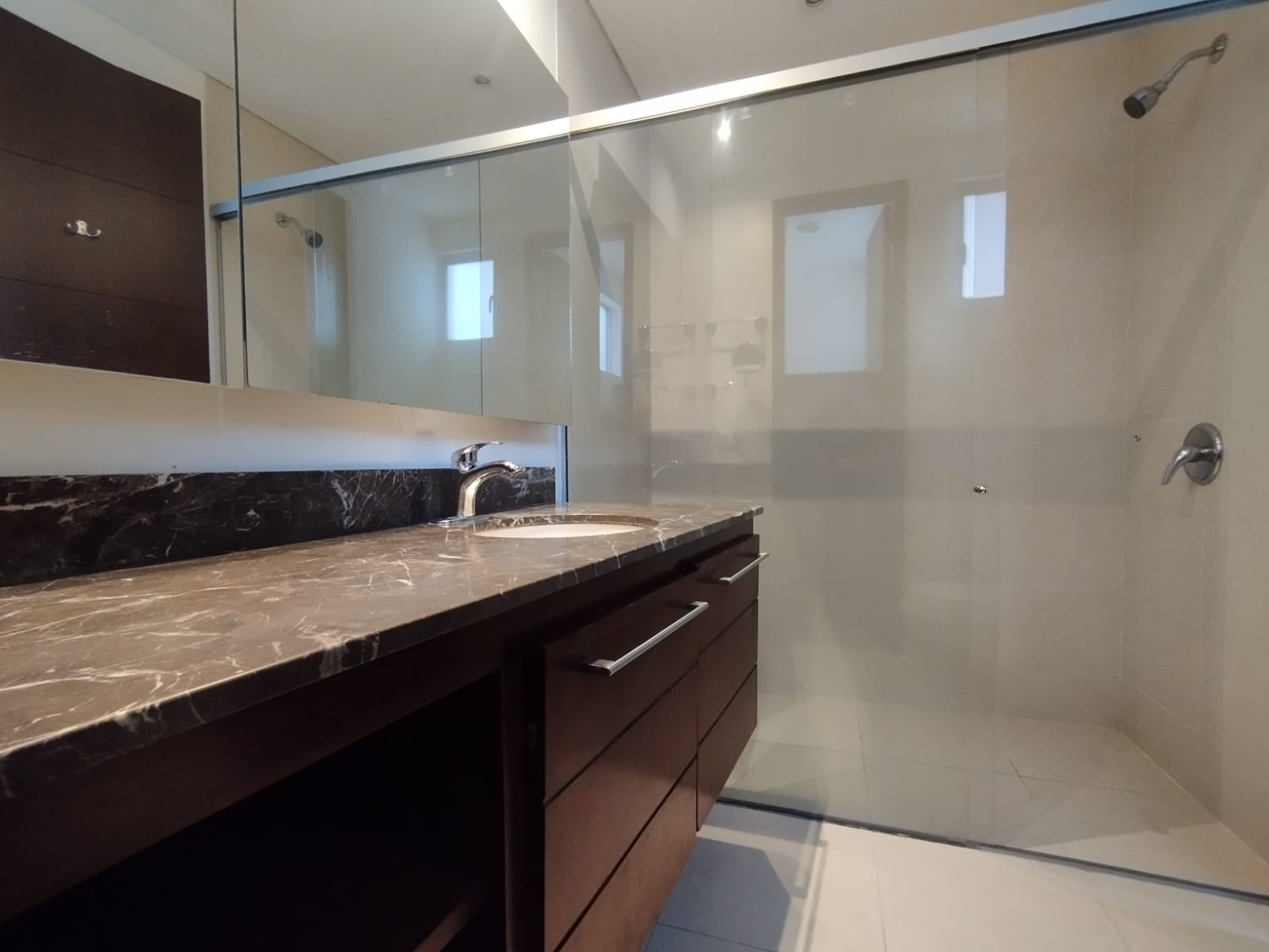 Apartamento en arriendo en El Poblado, Medellín · foto 5 de 20