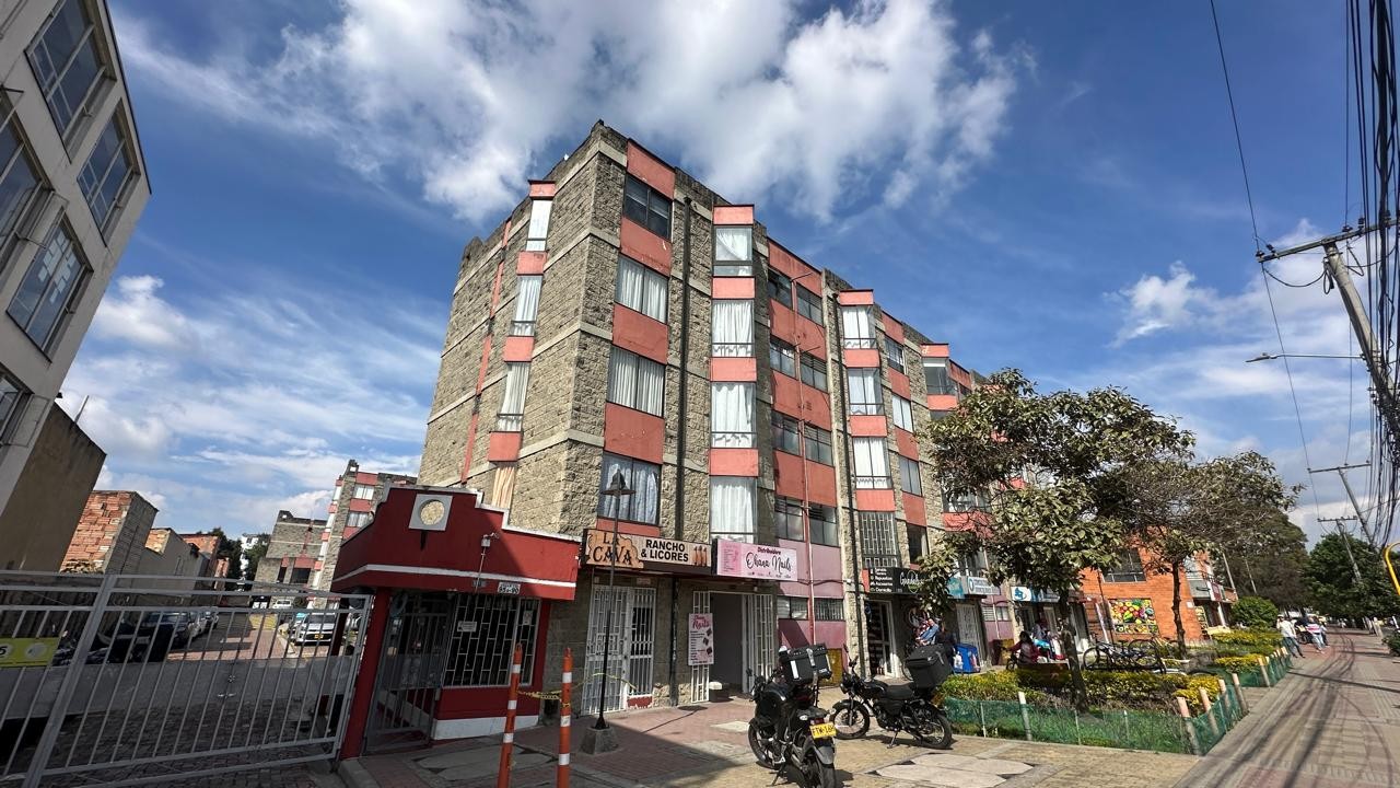 Apartamento en venta en Antonio Granados, Bogotá · foto 15 de 18