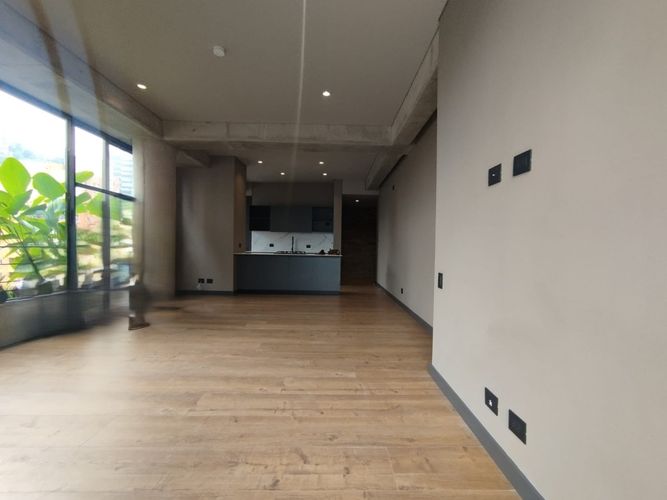 Apartamento de 1 alcoba en arriendo en El Poblado, Medellín, 103 m² · foto 2 de 15