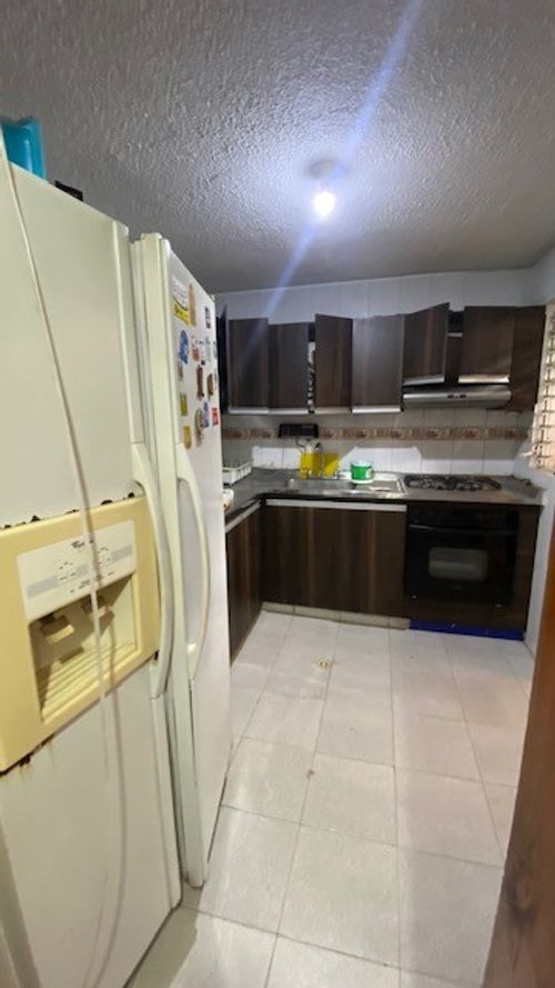 Casa de 4 alcobas en venta en Conjunto Residencial Versalles I, Floridablanca, 168 m² · foto 8 de 24