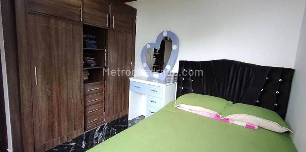 Apartamento de 2 alcobas en venta en Engativá, Bogotá, 31 m² · foto 10 de 16