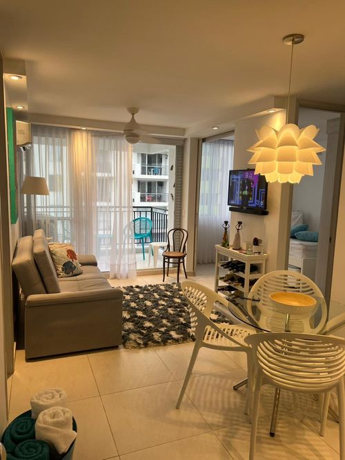 Apartamento de 2 alcobas en venta en Ricaurte, 55 m² · foto 2 de 24