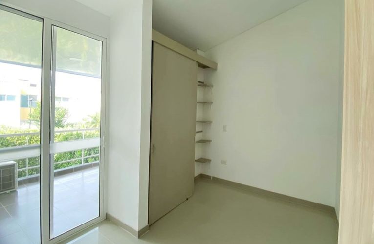 Casa de 5 alcobas en venta en El Castillo, Jamundí, 245 m² · foto 13 de 24
