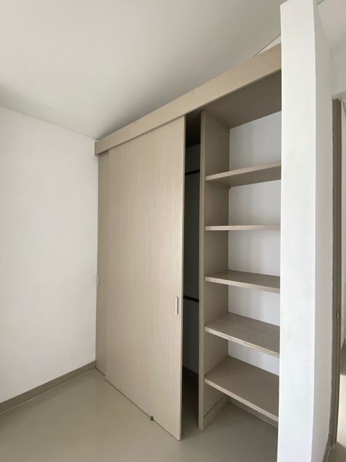 Casa de 5 alcobas en venta en El Castillo, Jamundí, 245 m² · foto 10 de 24
