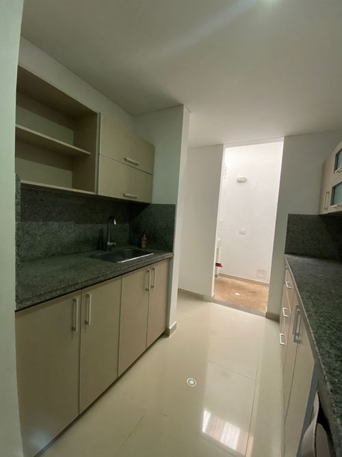Casa de 5 alcobas en venta en El Castillo, Jamundí, 245 m² · foto 8 de 24