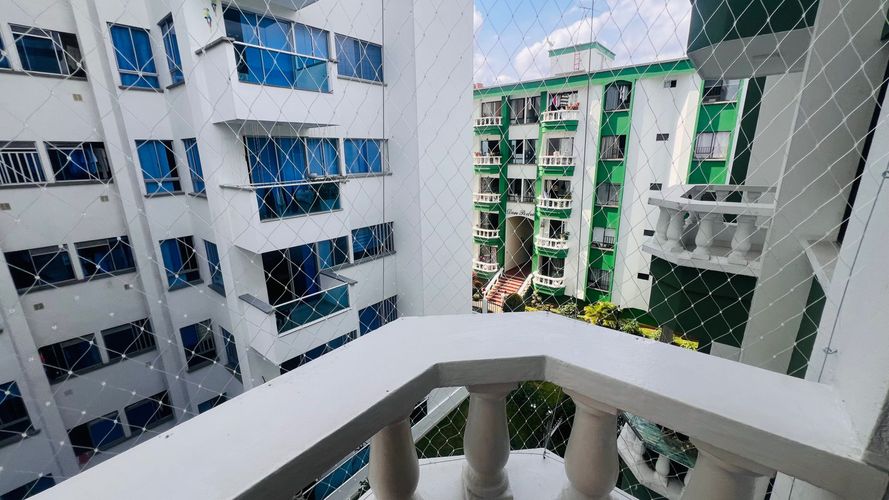 Apartamento de 3 alcobas en venta en La Ceiba, Bucaramanga, 137 m² · foto 5 de 13