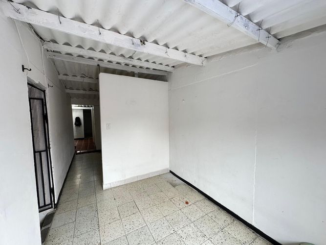 Casa de 3 alcobas en venta en Ciudadela Floralia, Cali, 45 m² · foto 8 de 10