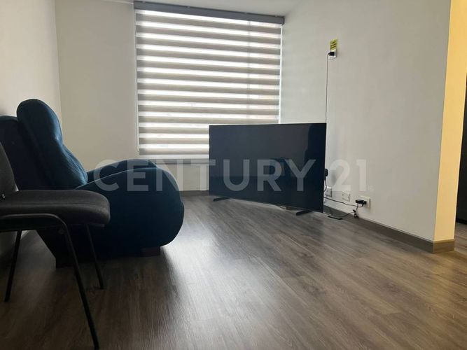 Apartamento en venta en Verbenal San Antonio, Bogotá · foto 3 de 8