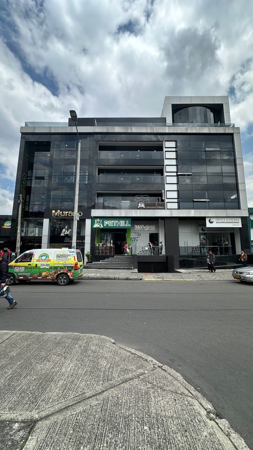 Oficina en Arriendo en Colina Campestre, Bogotá