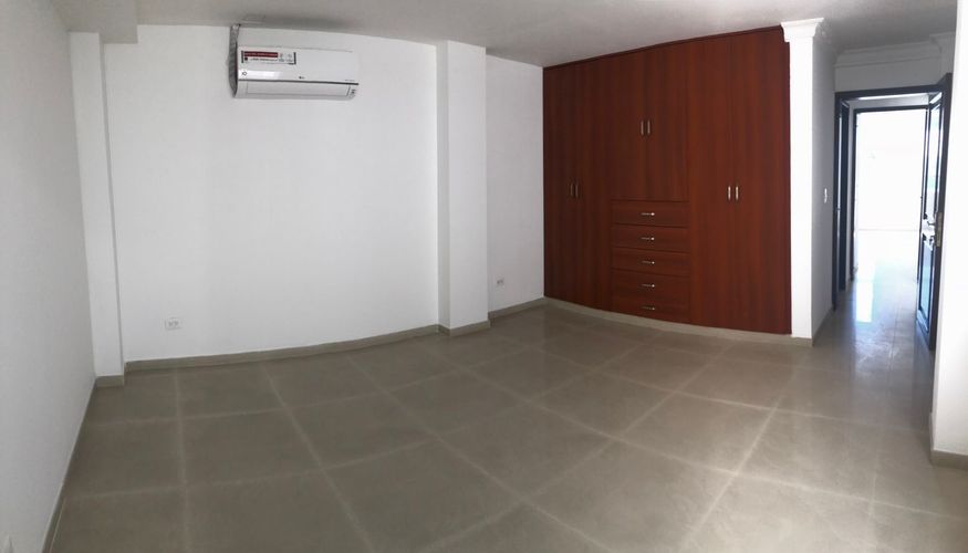 Edificio en venta en Ciudad Jardin, Cali, 585 m² · foto 7 de 24