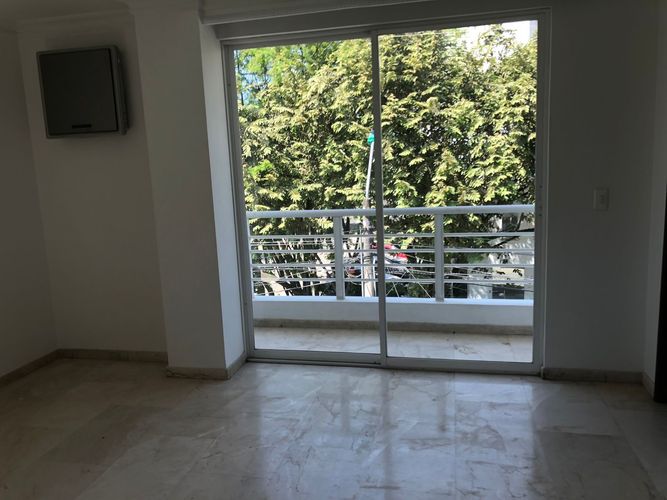 Edificio en venta en Ciudad Jardin, Cali, 585 m² · foto 10 de 24
