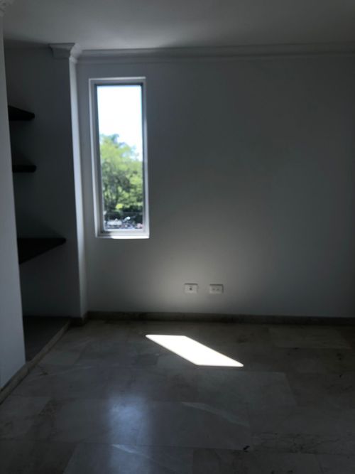 Edificio en venta en Ciudad Jardin, Cali, 585 m² · foto 11 de 24