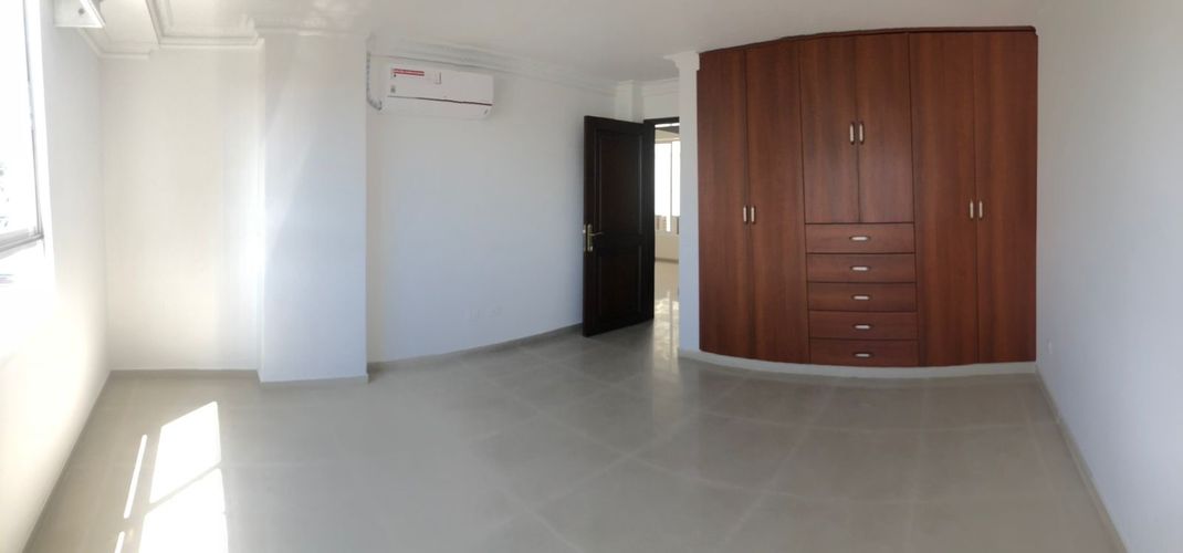 Edificio en venta en Ciudad Jardin, Cali, 585 m² · foto 18 de 24