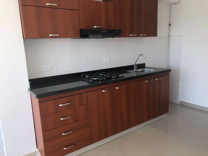 Edificio en venta en Ciudad Jardin, Cali, 585 m² · foto 19 de 24