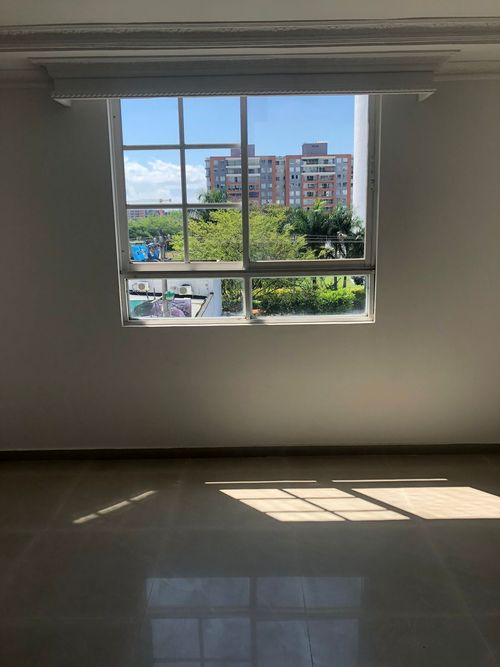 Edificio en venta en Ciudad Jardin, Cali, 585 m² · foto 22 de 24