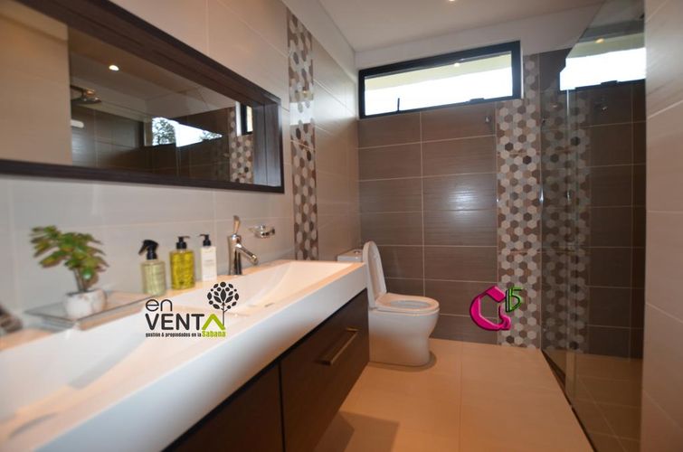Casa de 4 alcobas en arriendo en Aposentos Parte Alta, Sopó, 647 m² · foto 9 de 24