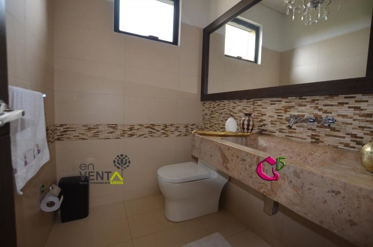 Casa de 4 alcobas en arriendo en Aposentos Parte Alta, Sopó, 647 m² · foto 10 de 24