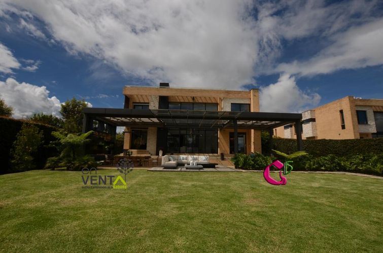 Casa de 4 alcobas en arriendo en Aposentos Parte Alta, Sopó, 647 m² · foto 19 de 24