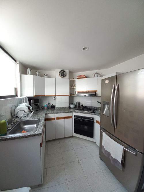 Apartamento de 3 alcobas en venta en Picaleña Y Mirolindo, Ibagué, 137 m² · foto 16 de 21