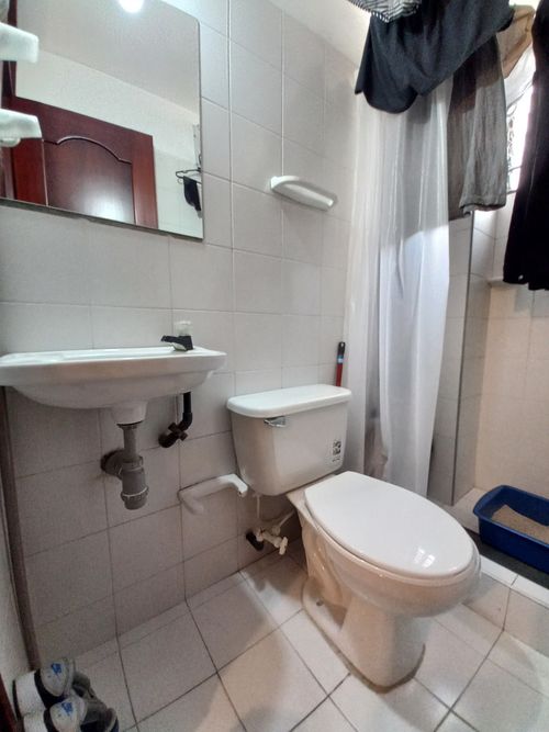 Apartamento de 3 alcobas en venta en Picaleña Y Mirolindo, Ibagué, 137 m² · foto 19 de 21