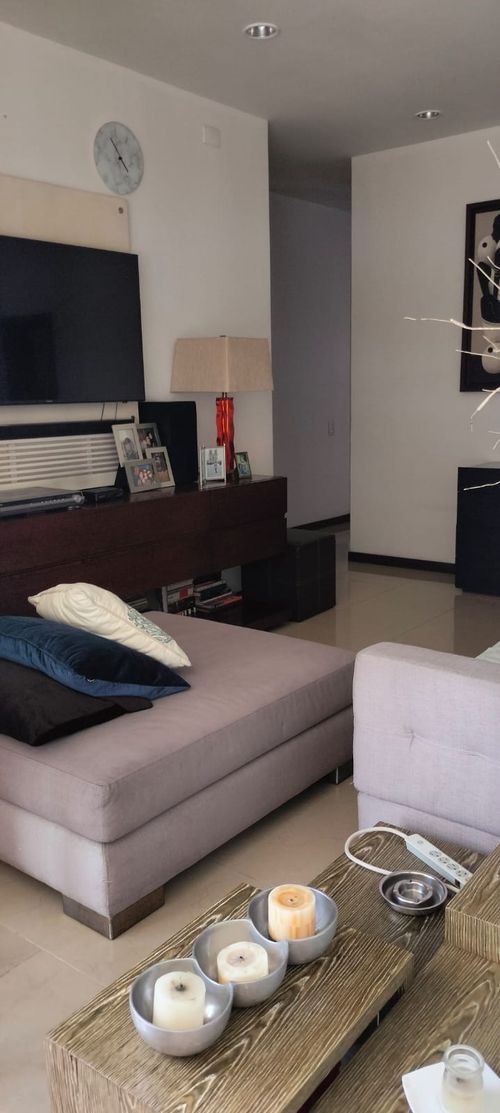 Apartamento de 3 alcobas en venta en Ciudad Jardin, Cali, 180 m² · foto 3 de 13