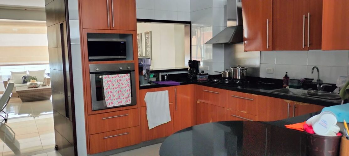 Apartamento de 3 alcobas en venta en Ciudad Jardin, Cali, 180 m² · foto 6 de 13