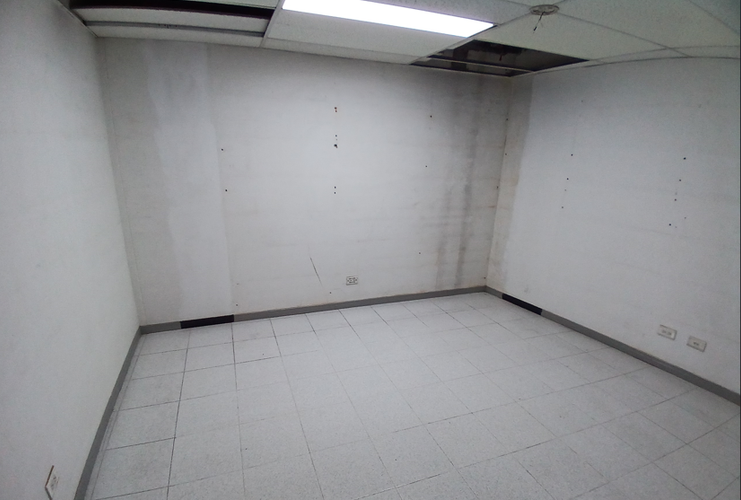 Local en venta en San Diego, Medellín, 266 m² · foto 11 de 21