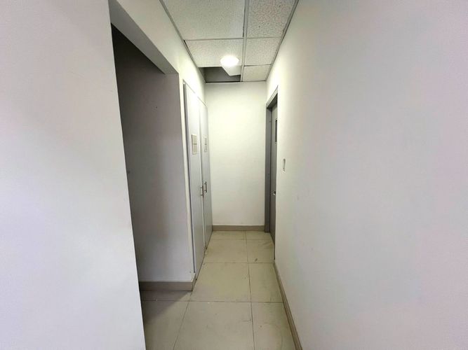 Local en venta en San Juan Bautista, Itagüí, 243 m² · foto 9 de 21