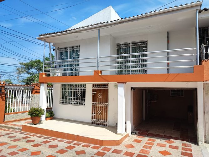 Casa en venta en La Concepcion, Barranquilla · foto 2 de 20