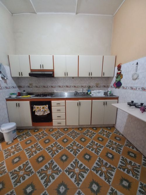 Casa de 8 alcobas en venta en Belen, Ibagué, 279 m² · foto 11 de 24