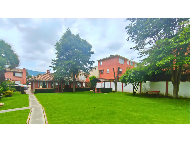Casa en venta en Rio Frio, Chía · foto 2 de 24