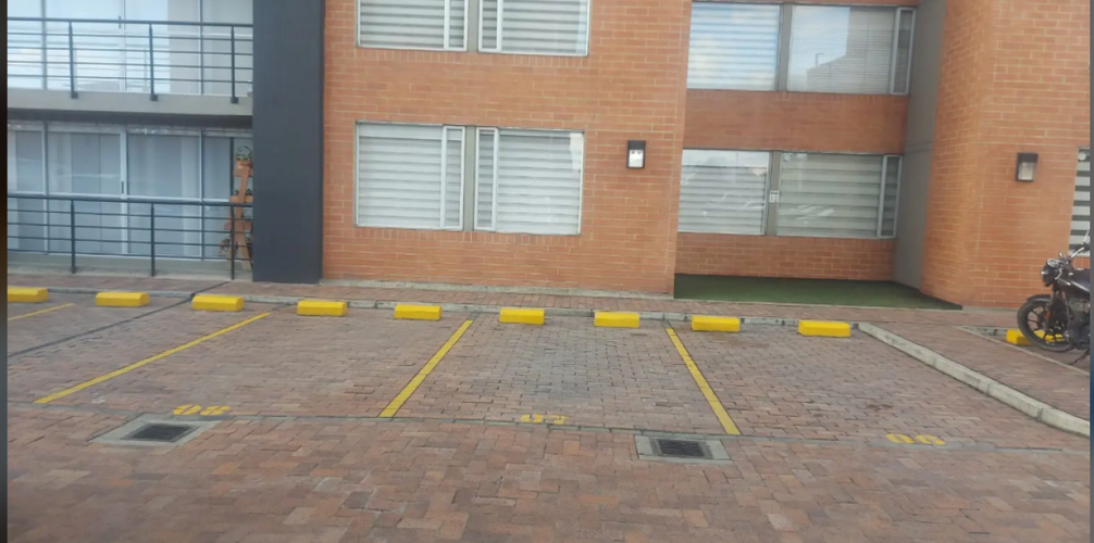 Apartamento de 4 alcobas en venta en Galan, Bogotá, 90 m² · foto 10 de 14
