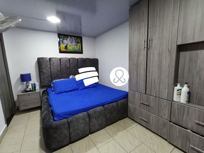 Casa de 3 alcobas en venta en La Candelaria, Medellín, 133 m² · foto 14 de 21