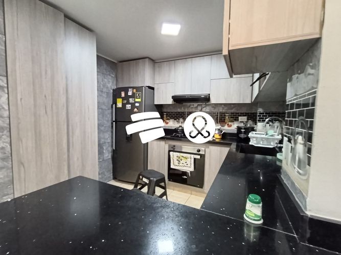 Casa de 3 alcobas en venta en La Candelaria, Medellín, 133 m² · foto 18 de 21