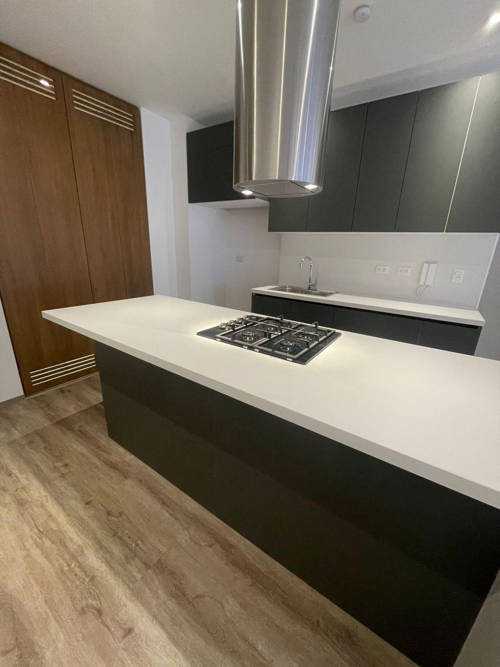 Apartamento en venta en Rincon Del Chico, Bogotá · foto 4 de 24